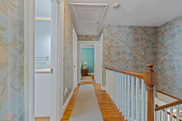 405 Meadow LN, Franklin, VA 23851