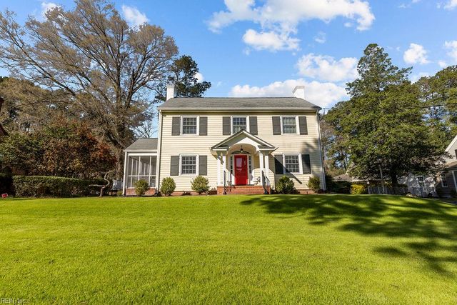 405 Meadow LN, Franklin, VA 23851