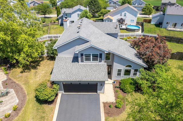 2018 Gray Hawk Court, Plainfield, IL 60586