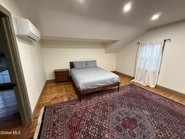2147 Rowley Road, Malta, NY 12020