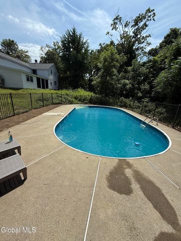 2147 Rowley Road, Malta, NY 12020