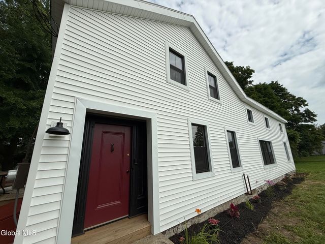 2147 Rowley Road, Malta, NY 12020