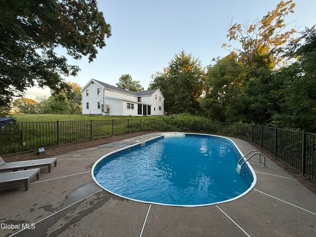 2147 Rowley Road, Malta, NY 12020