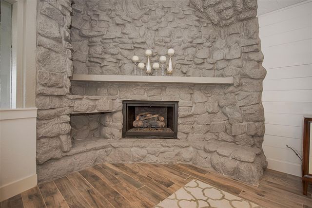 19839 White Dove Drive, Crosby, TX 77532