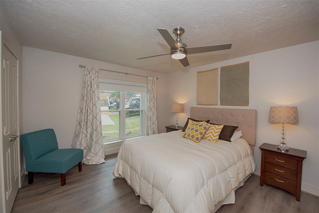 19839 White Dove Drive, Crosby, TX 77532