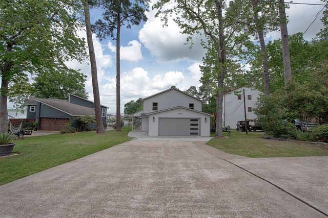 19839 White Dove Drive, Crosby, TX 77532