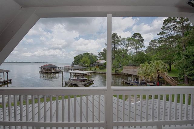 19839 White Dove Drive, Crosby, TX 77532