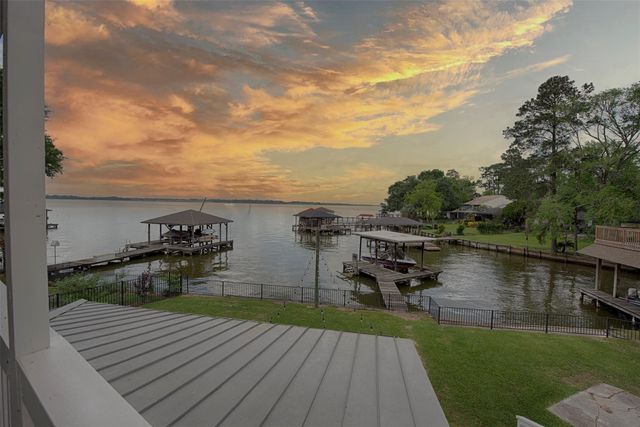 19839 White Dove Drive, Crosby, TX 77532