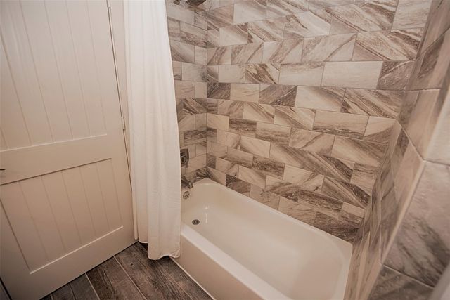 19839 White Dove Drive, Crosby, TX 77532