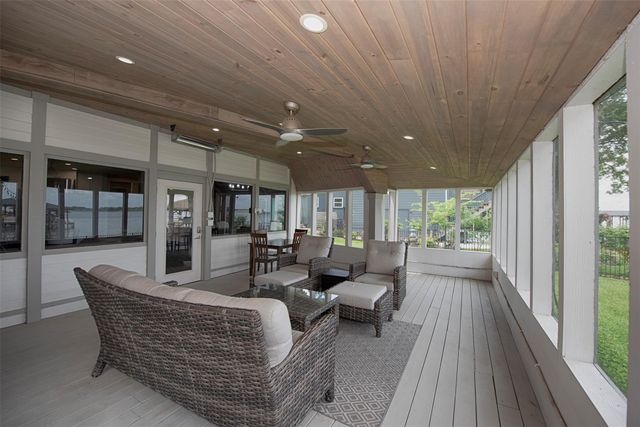 19839 White Dove Drive, Crosby, TX 77532