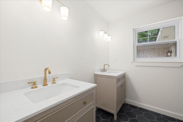 403 Cheyenne Circle, Fort Walton Beach, FL 32547