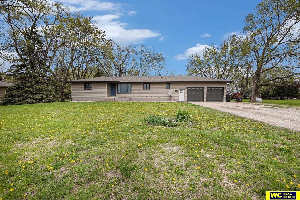 6750 Military Avenue, Fremont, NE 68025