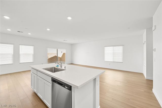 3363 Dancing Waters Street, Las Vegas, NV 89129