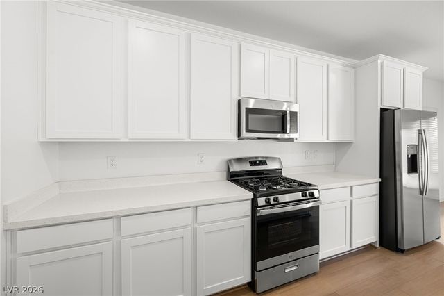 3363 Dancing Waters Street, Las Vegas, NV 89129