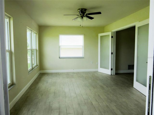66 OAKLAND HILLS COURT, Rotonda West, FL 33947