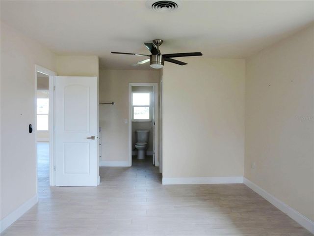 66 OAKLAND HILLS COURT, Rotonda West, FL 33947