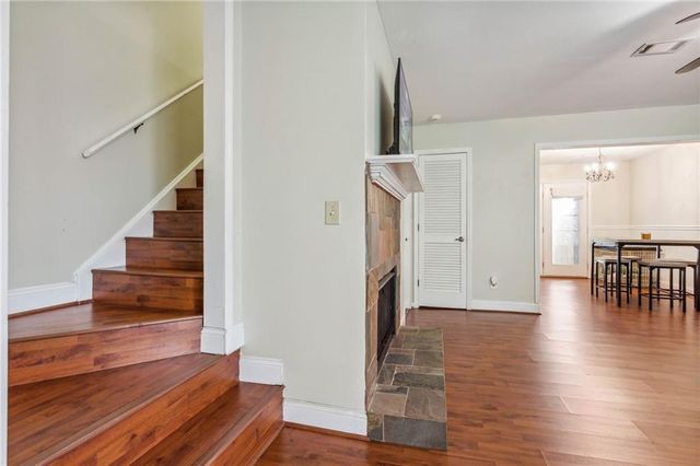 102 Holcomb Ferry Road, Roswell, GA 30076