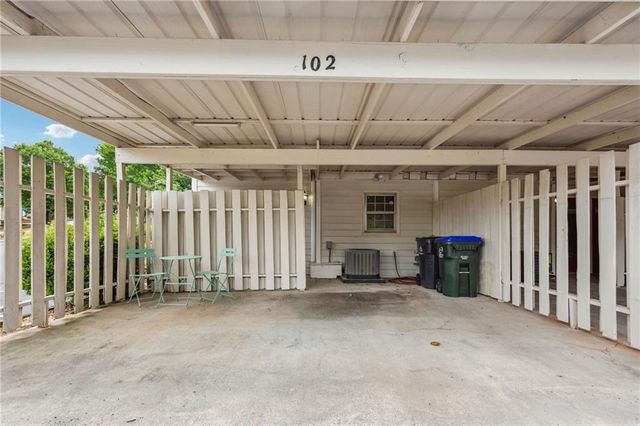 102 Holcomb Ferry Road, Roswell, GA 30076