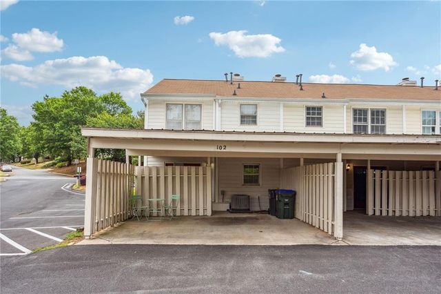 102 Holcomb Ferry Road, Roswell, GA 30076