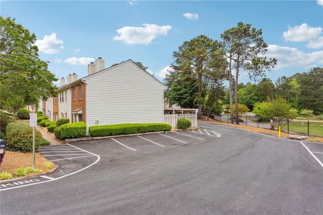 102 Holcomb Ferry Road, Roswell, GA 30076