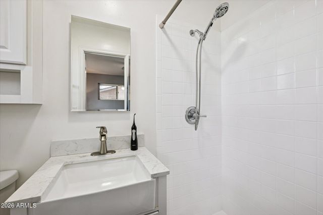 4908 E GRANADA Road, Phoenix, AZ 85008