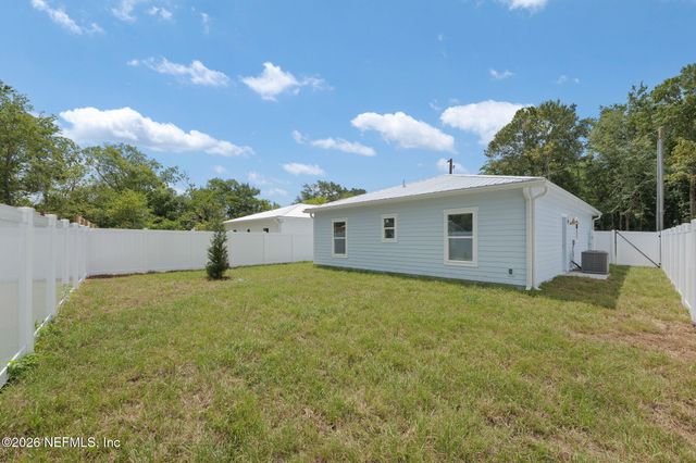 878 W 4TH Street, St. Augustine, FL 32084