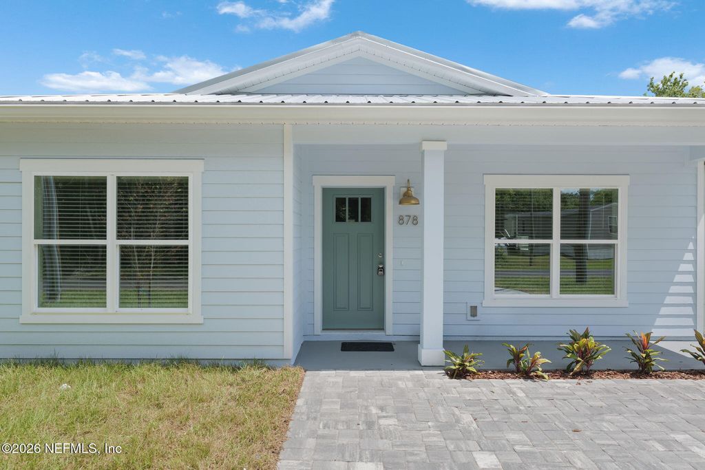 878 W 4TH Street, St. Augustine, FL 32084