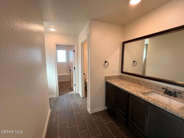 12745 Carefree Avenue, El Paso, TX 79928