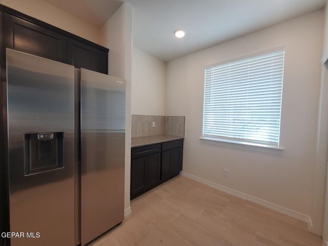 12745 Carefree Avenue, El Paso, TX 79928