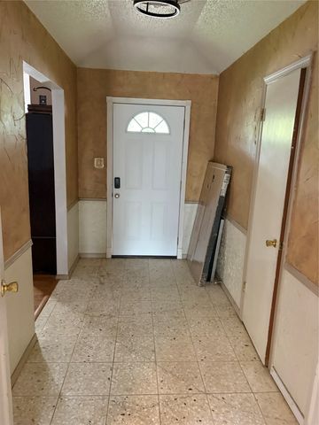 6301 Wheaton Drive, Fort Worth, TX 76133