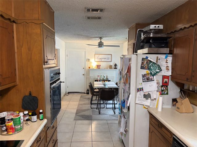 6301 Wheaton Drive, Fort Worth, TX 76133