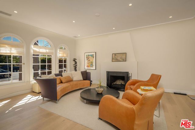 1019 26th Street, Santa Monica, CA 90403