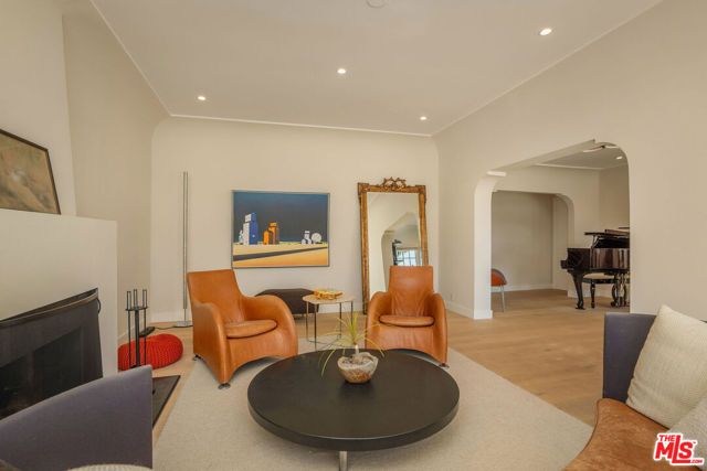 1019 26th Street, Santa Monica, CA 90403