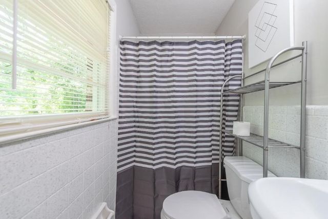 4236 Beaver Ruin NW Court, Lilburn, GA 30047