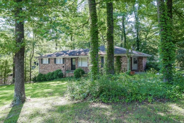 4236 Beaver Ruin NW Court, Lilburn, GA 30047