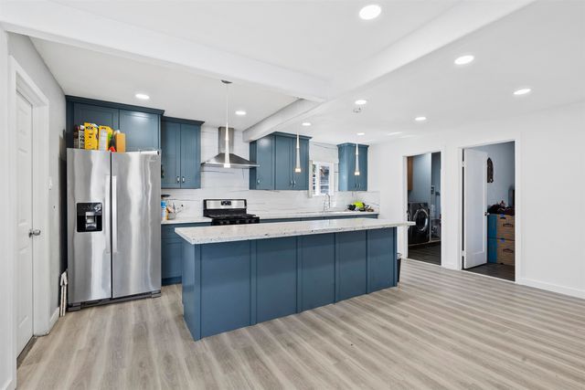 923 Kelvin Rd, El Sobrante, CA 94803