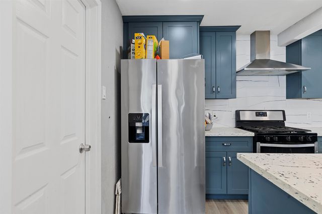 923 Kelvin Rd, El Sobrante, CA 94803