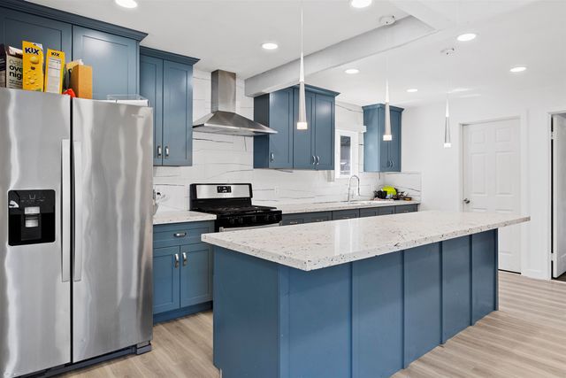 923 Kelvin Rd, El Sobrante, CA 94803