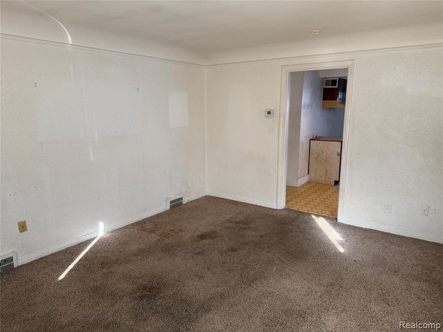 7377 Bernice, Center Line, MI 48015