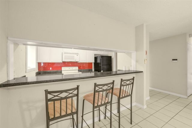 11907 Southlake Drive, Houston, TX 77077