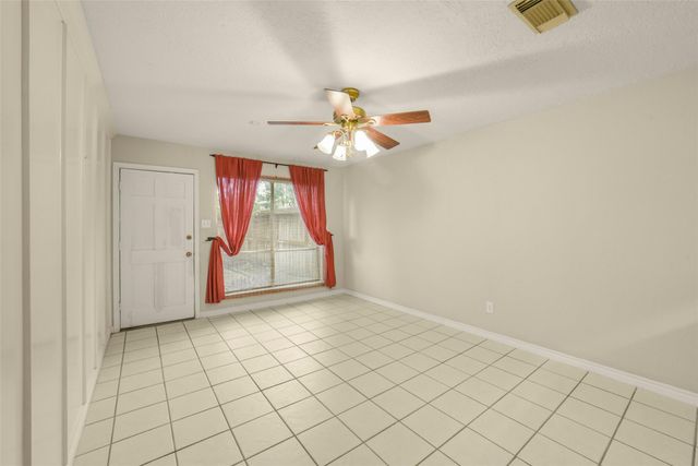 11907 Southlake Drive, Houston, TX 77077