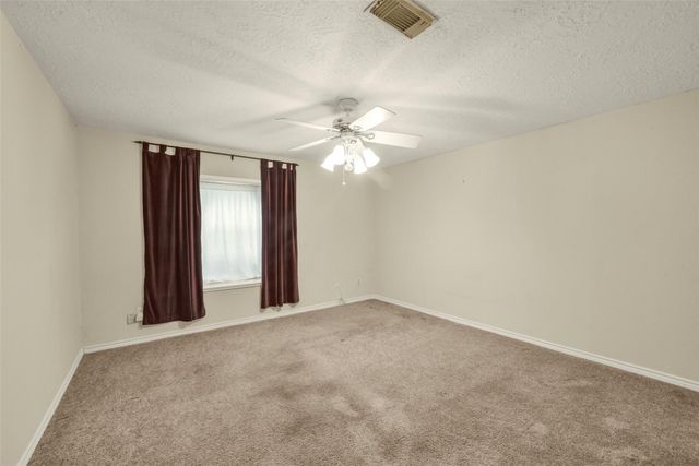11907 Southlake Drive, Houston, TX 77077