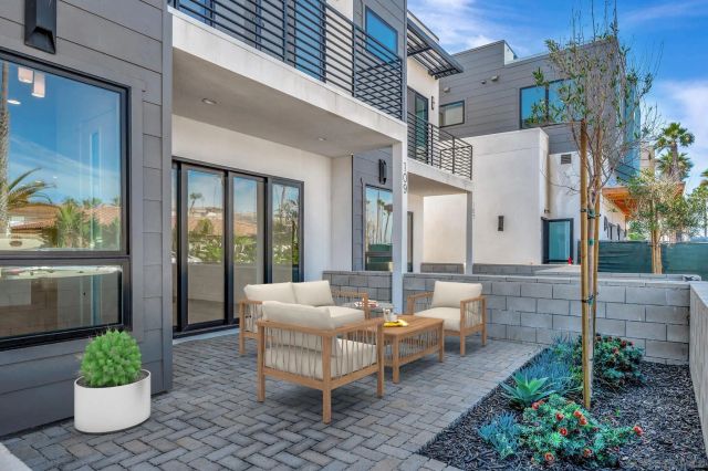 109 Daisy Ave, Imperial Beach, CA 91932