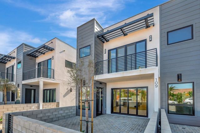 109 Daisy Ave, Imperial Beach, CA 91932