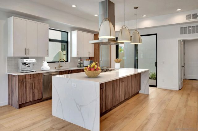 109 Daisy Ave, Imperial Beach, CA 91932