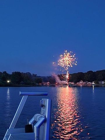 8906 Spring Hill Hill, Hesperia, MI 49421