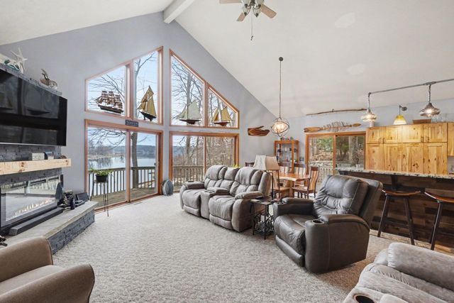 8906 Spring Hill Hill, Hesperia, MI 49421