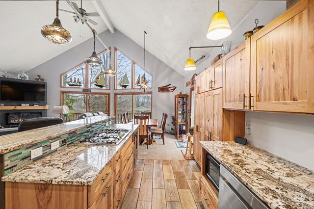 8906 Spring Hill Hill, Hesperia, MI 49421