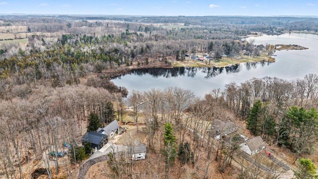 8906 Spring Hill Hill, Hesperia, MI 49421