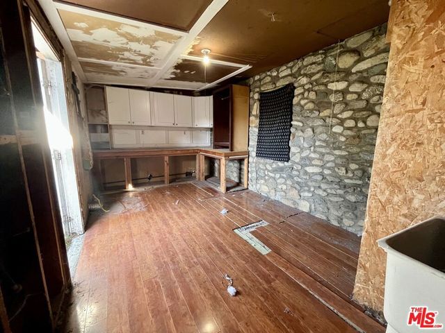 3463 Washington Street, Riverside, CA 92504